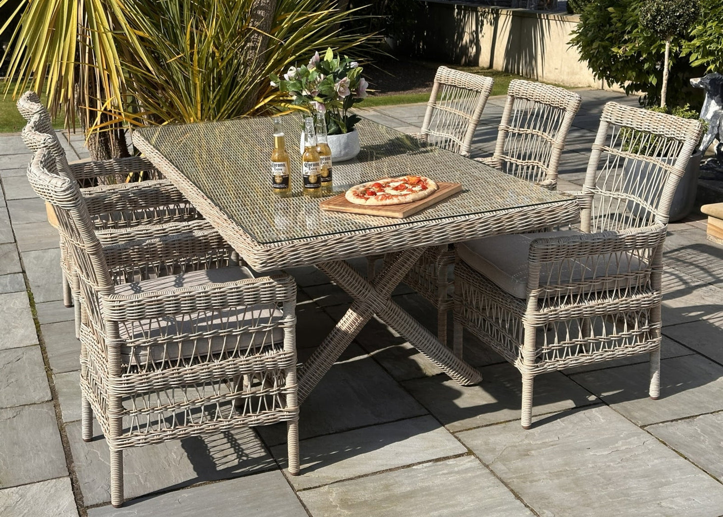 Provence Collection Outdoor 6 Seater Dining Set