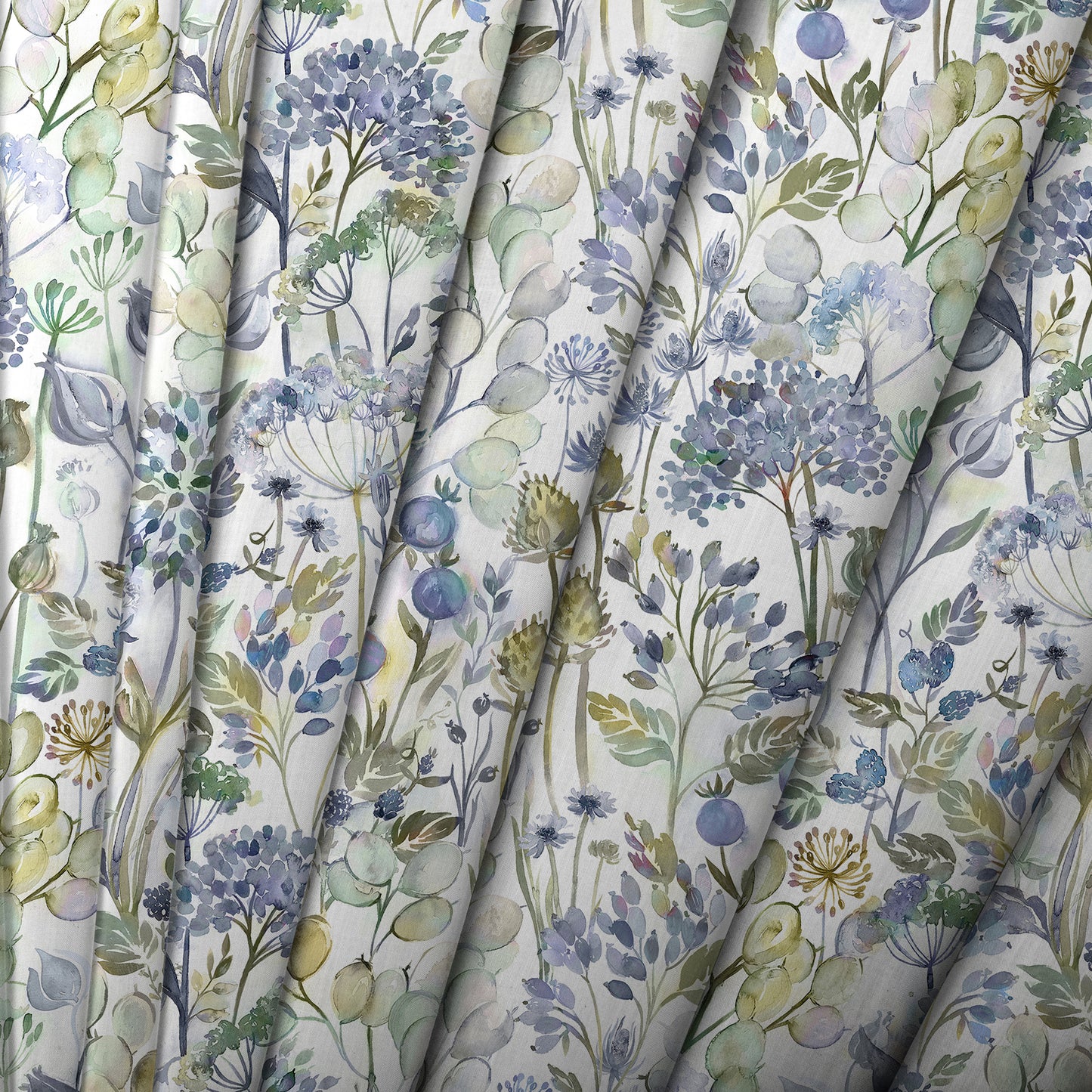 Countryhedgerow 145Cm Ann Fabric Metre - Crocus