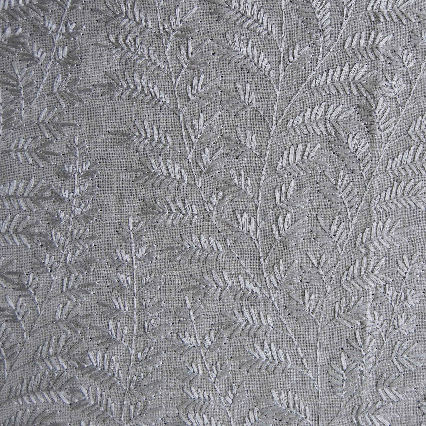 Fernbank 113Cm Fabric Silver Sample