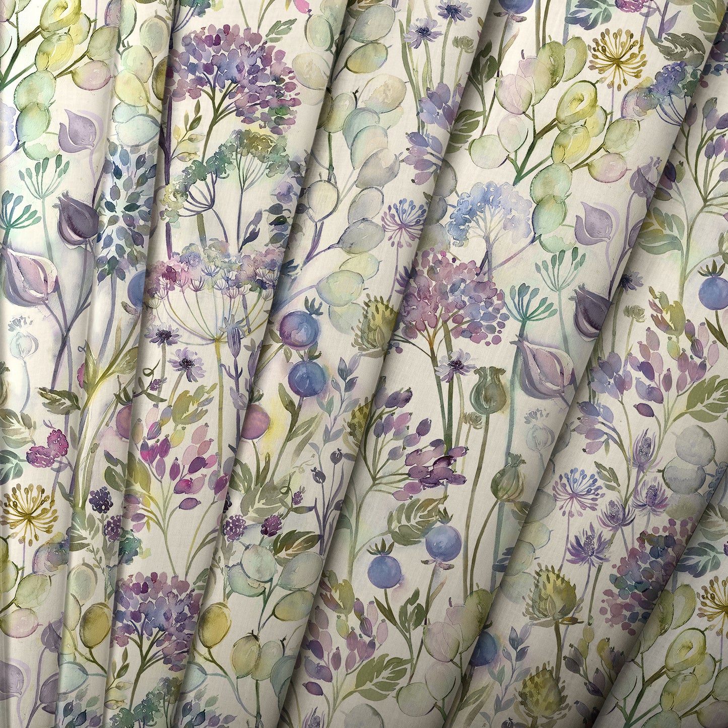 Country Hedgerow Linen 145Cm Fiona Fabric - Lilac/Linen Sample