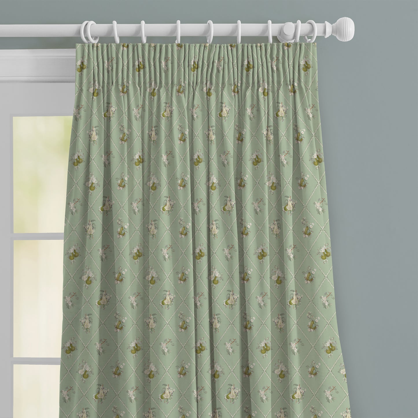 Pear Trellis 140M Fabric Sample Verdure