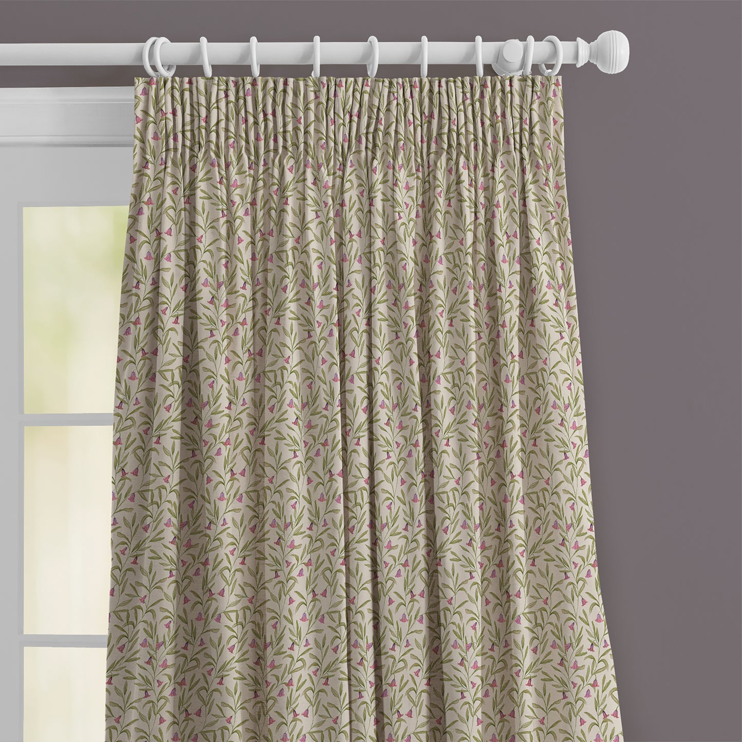 Bell Meadow 140M Fabric Sample Rosewood