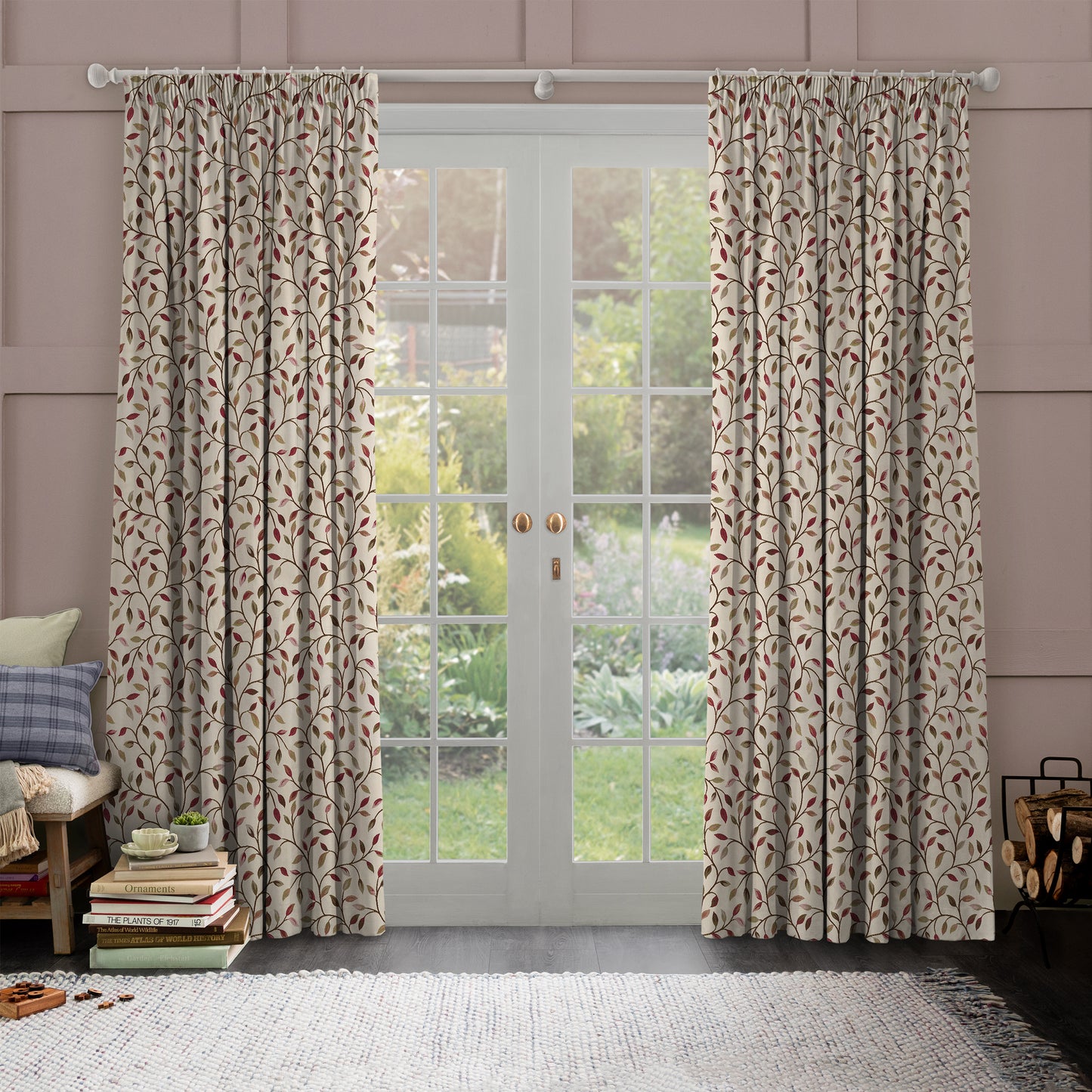 Cervino 140Cm Fabric Damson Sample
