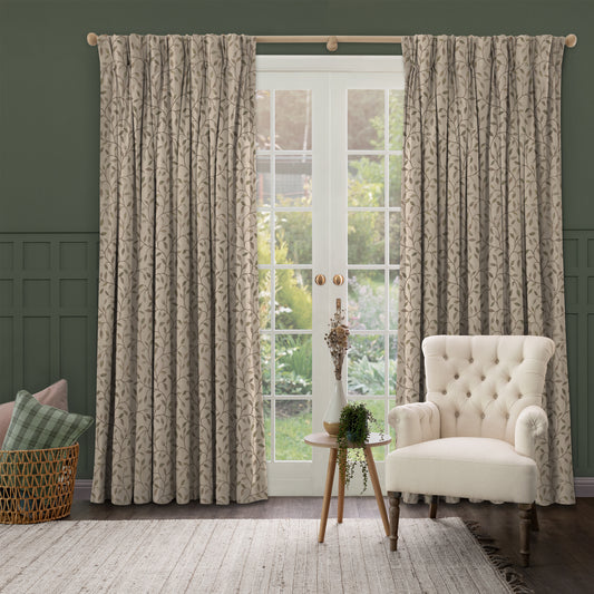 Cervino 140Cm Fabric Catkin Sample