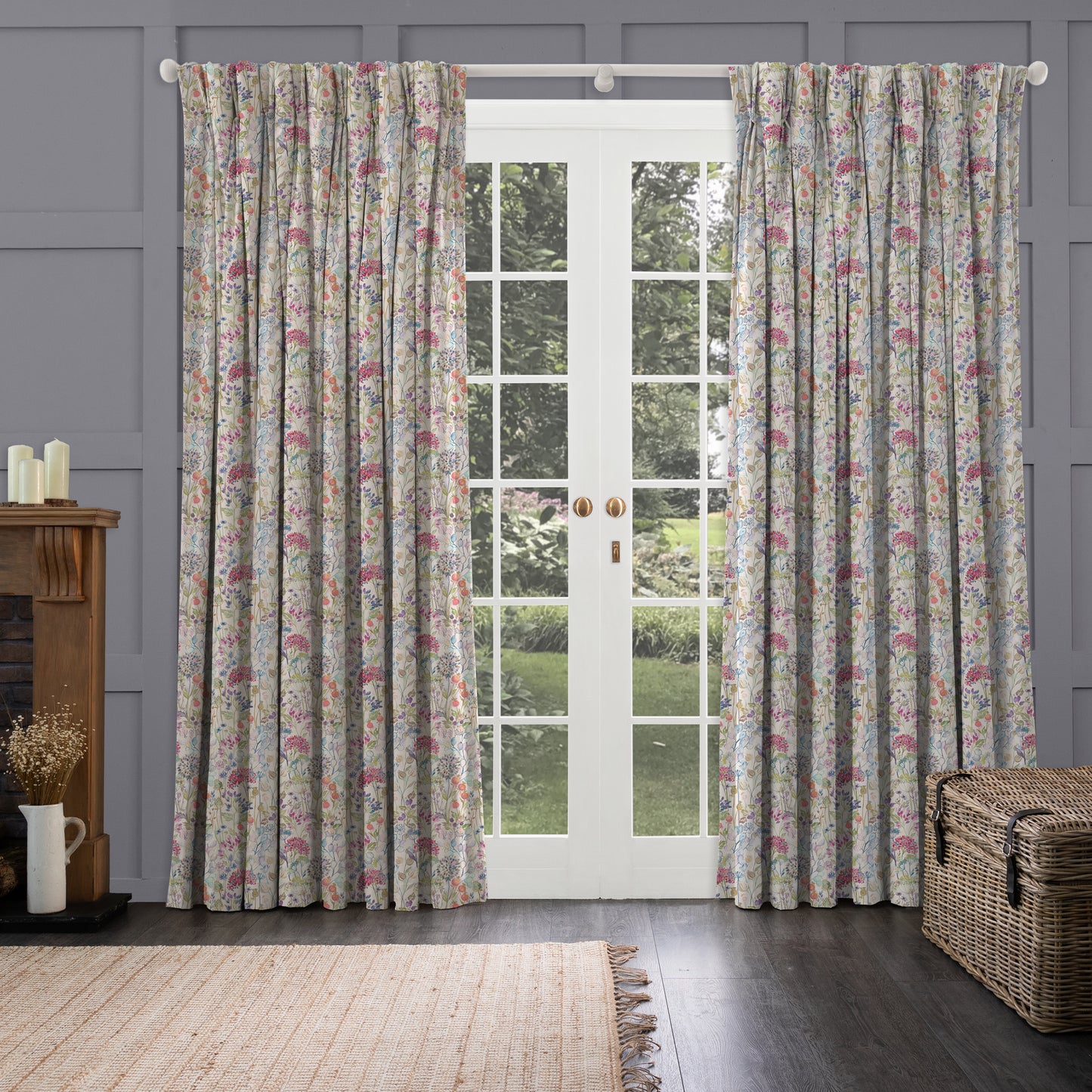 Country Hedgerow 145Cm Ann Fabric Metre - Mini Classic Cream