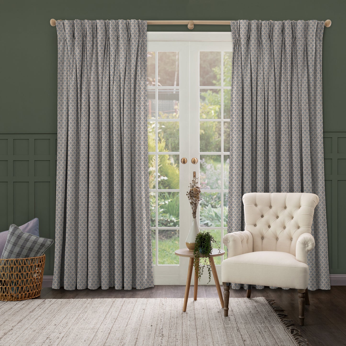 Elmore 137Cm Fabric Steel Sample