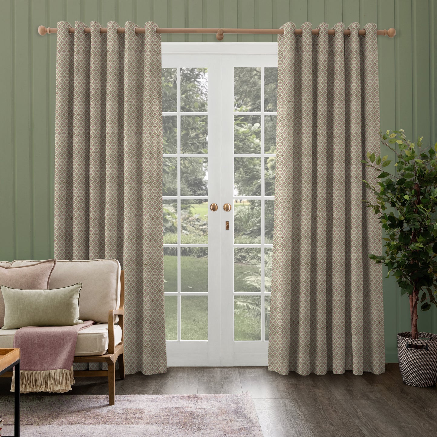Elmore 137Cm Fabric Verde Sample