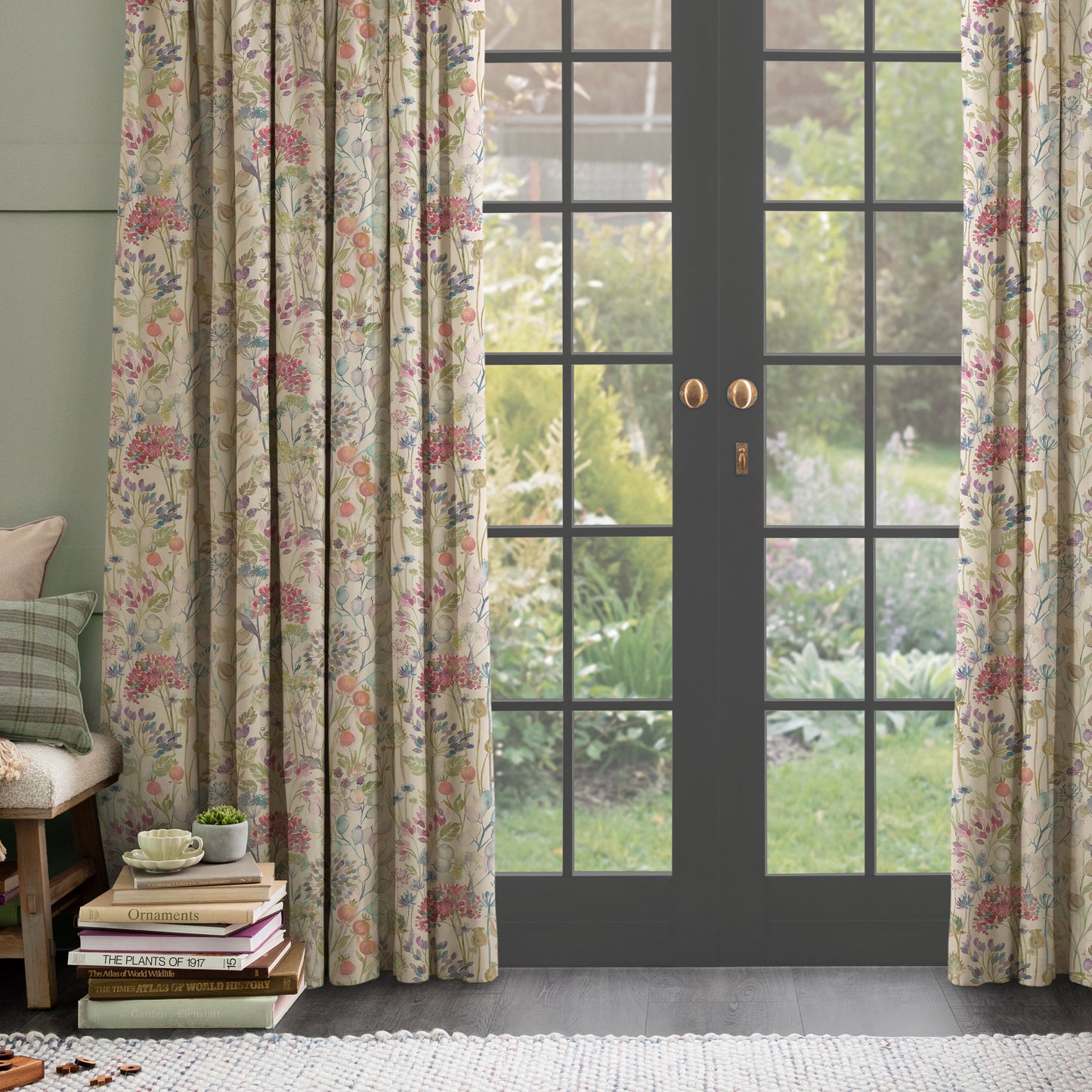Hedgerow 140Cm Sasha Linen Fabric - Linen Sample