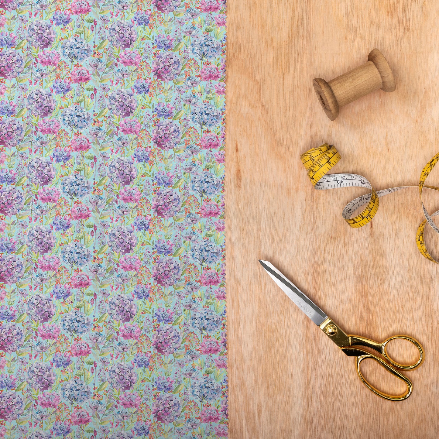 Hydrangea Crafting Cotton 152Cm Dress Fabric Metre - Aqua