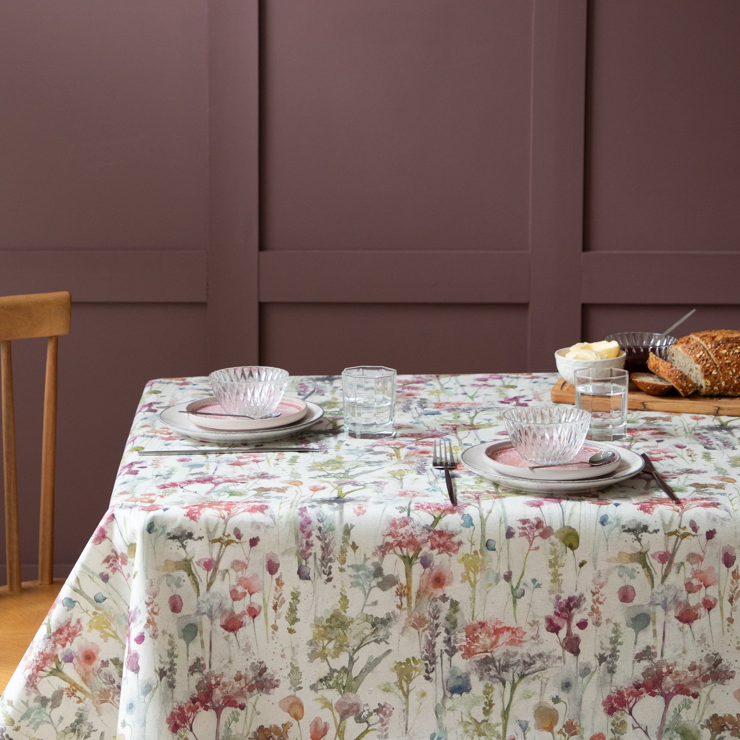 New Ilinizas Poppy Oil Cloth Metre