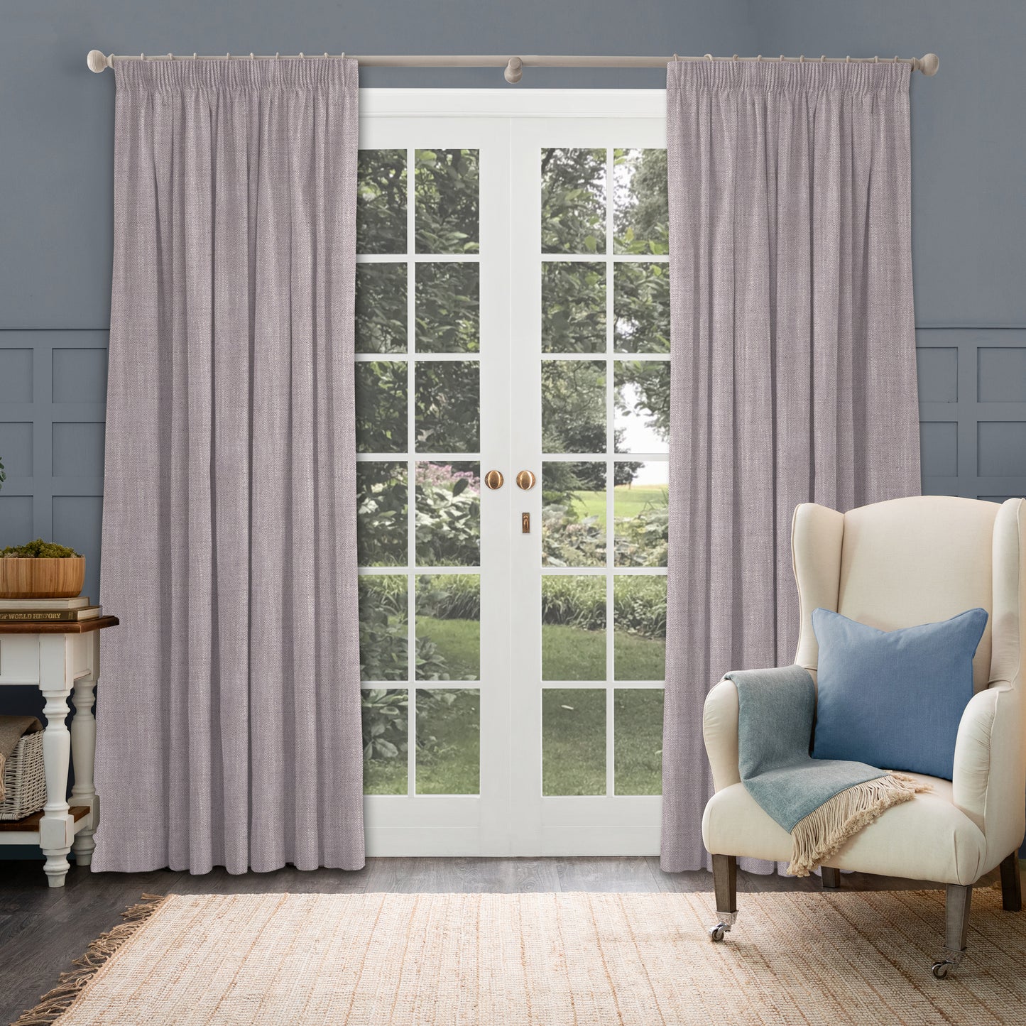 Jedburgh 137Cm Fabric Lilac Sample