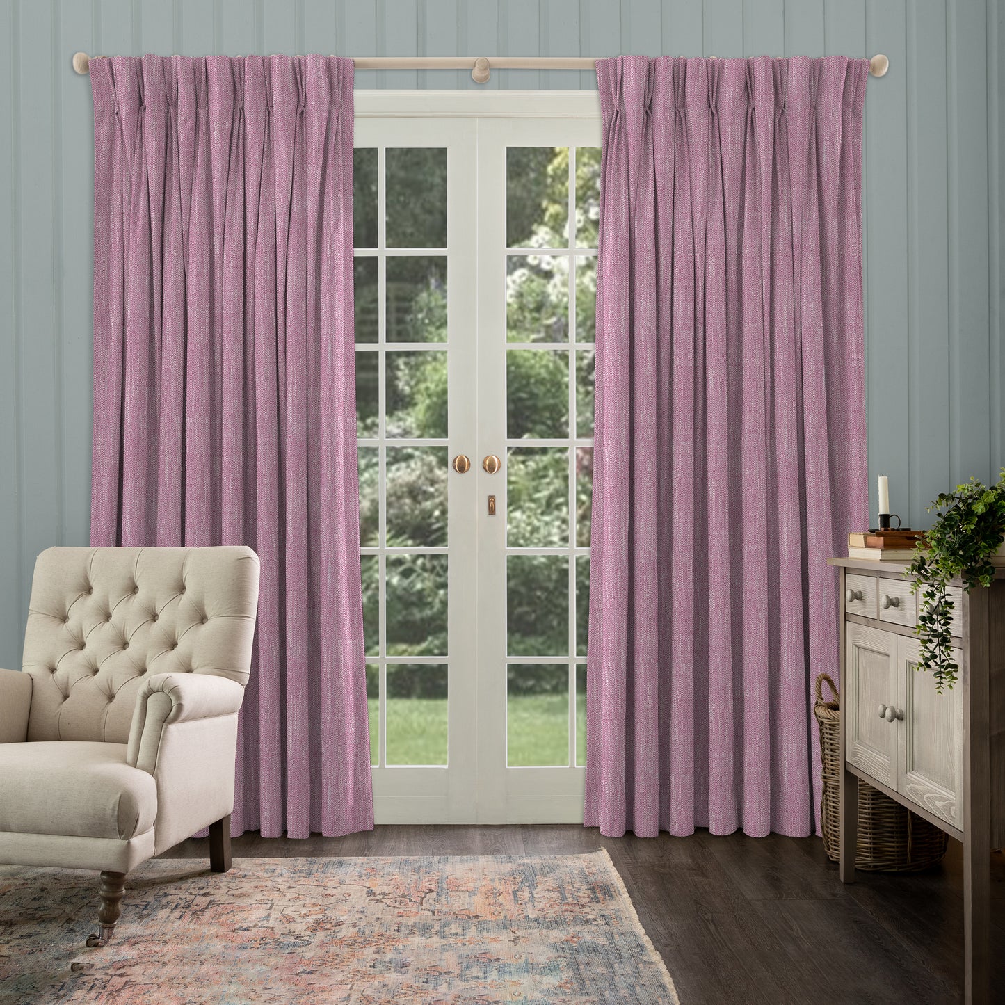 Jedburgh 137Cm Fabric Raspberry Sample