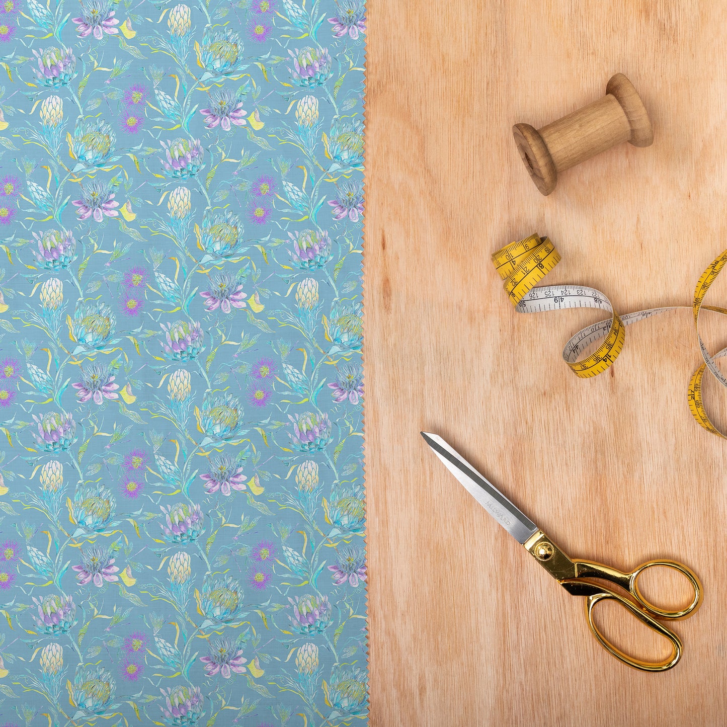 Moorehaven Crafting Cotton 152Cm Dress Fabric Metre - Aqua