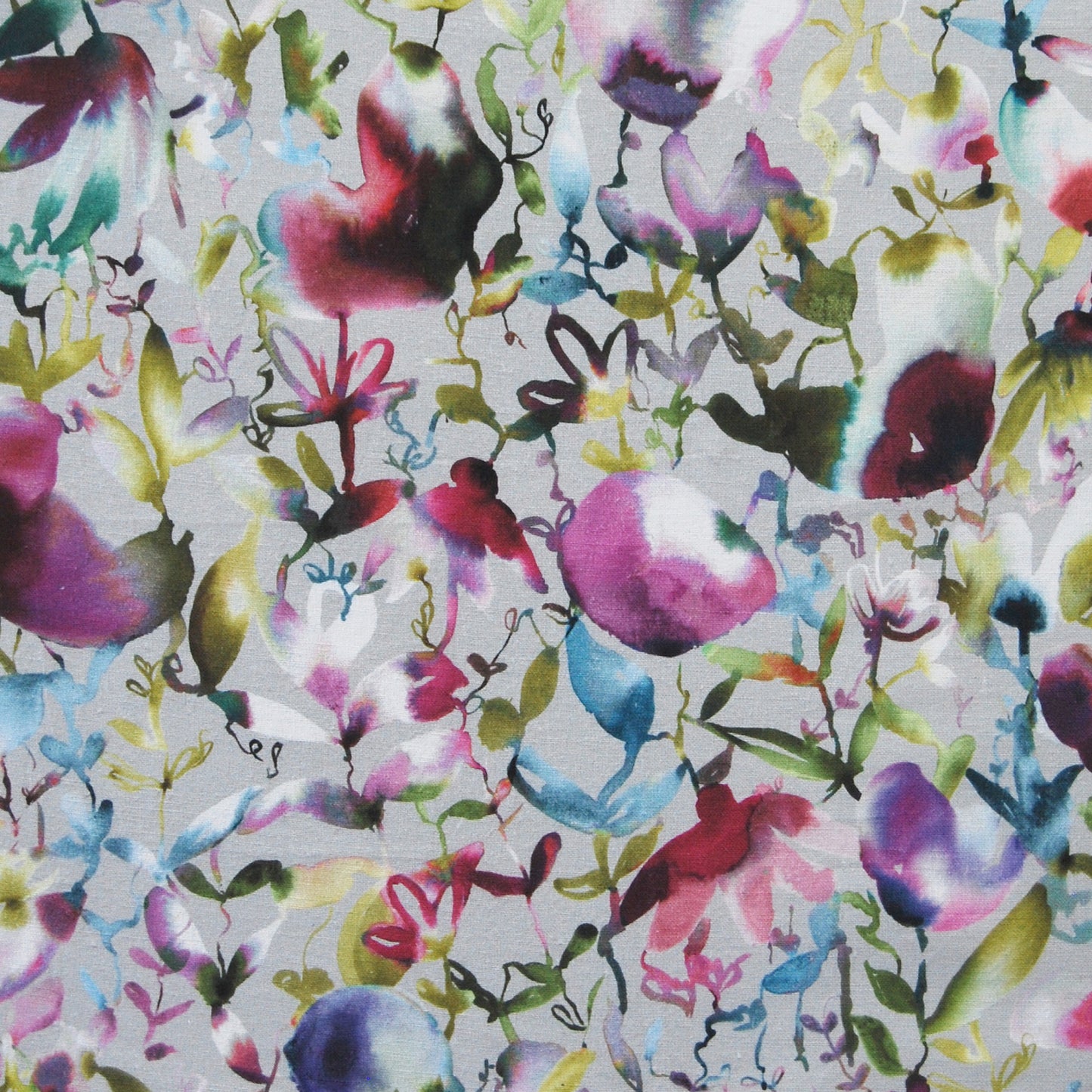 Nelia 140Cm Sasha White Fabric - Lotus Sample
